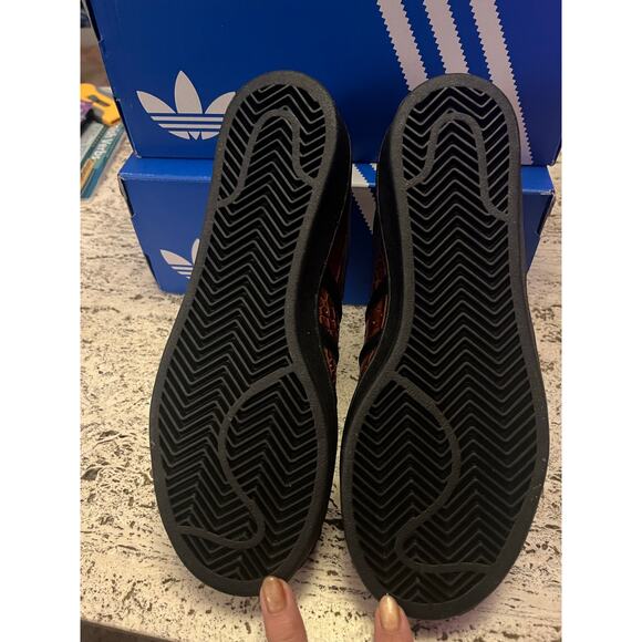 NEW ADIDAS Superstar Vintage "Croc" Brown Women's US 6 - Picture 10 of 11